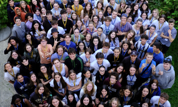 Promo ’23 — Départ à l’étranger — Les Asticots Cobalt